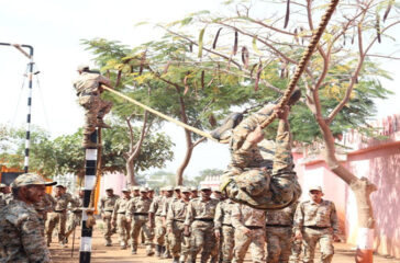 प्रशिक्षणार्थींना धाडस, शारीरिक व मानसिक ताकद, जलद निर्णयक्षमता आणि युद्धकौशल्य विकसित करणे हा आहे.